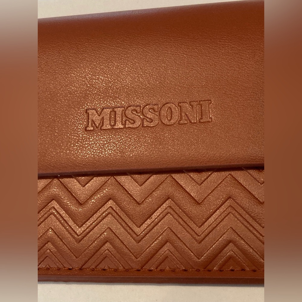 Missoni Glasses Sunglasses Case Brown Chevron w/ Magnetic Closure Cleaning Cloth - Picture 2 of 11